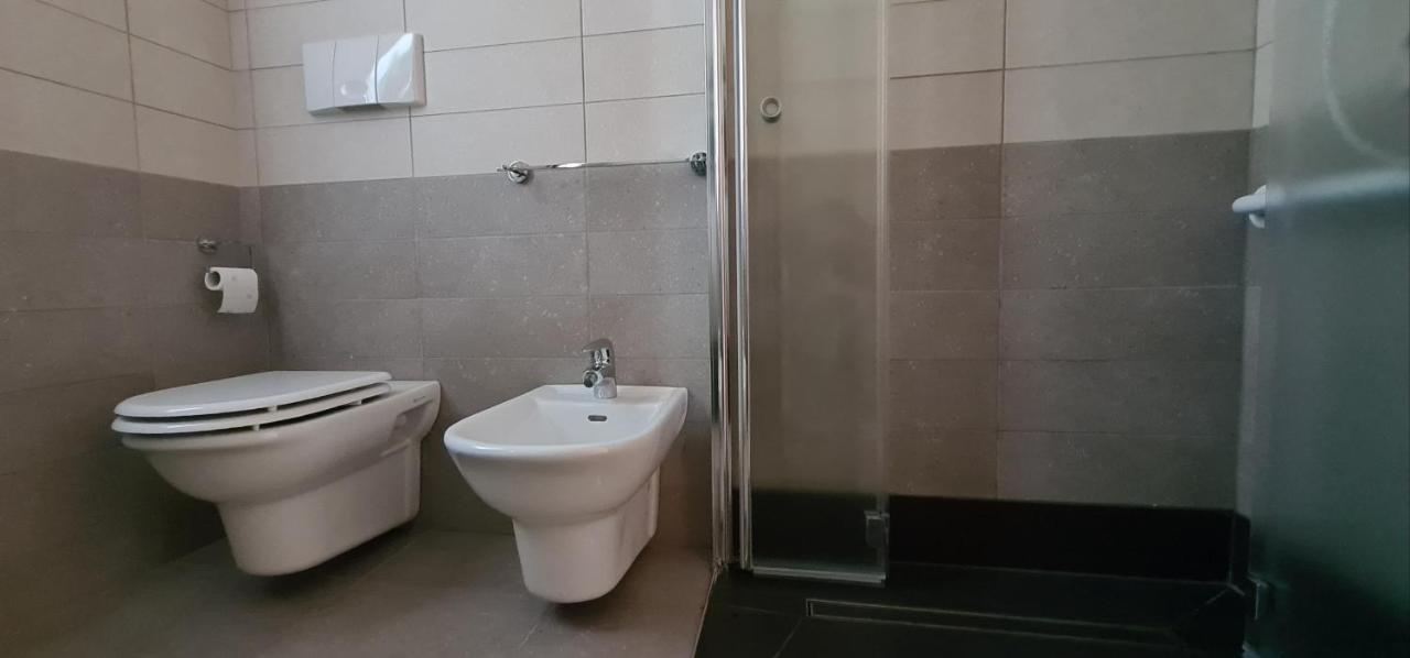 Garda Lake Aloha Apartments Torbole Sul Garda Kültér fotó