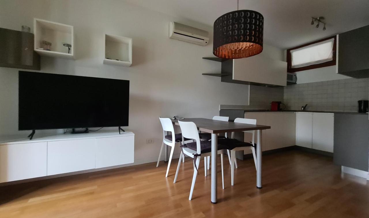 Garda Lake Aloha Apartments Torbole Sul Garda Kültér fotó